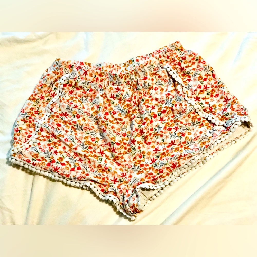 SADIE&SAGE•SIZE-M•LINEN•SHORTS       3 for $15